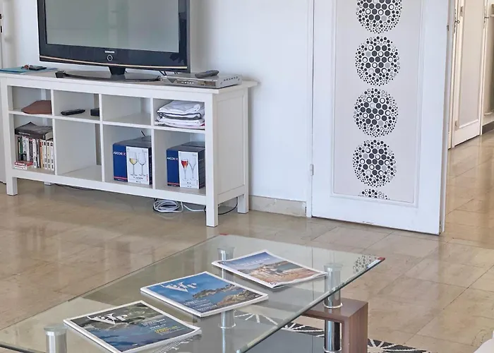 Monna Lisa Apartment